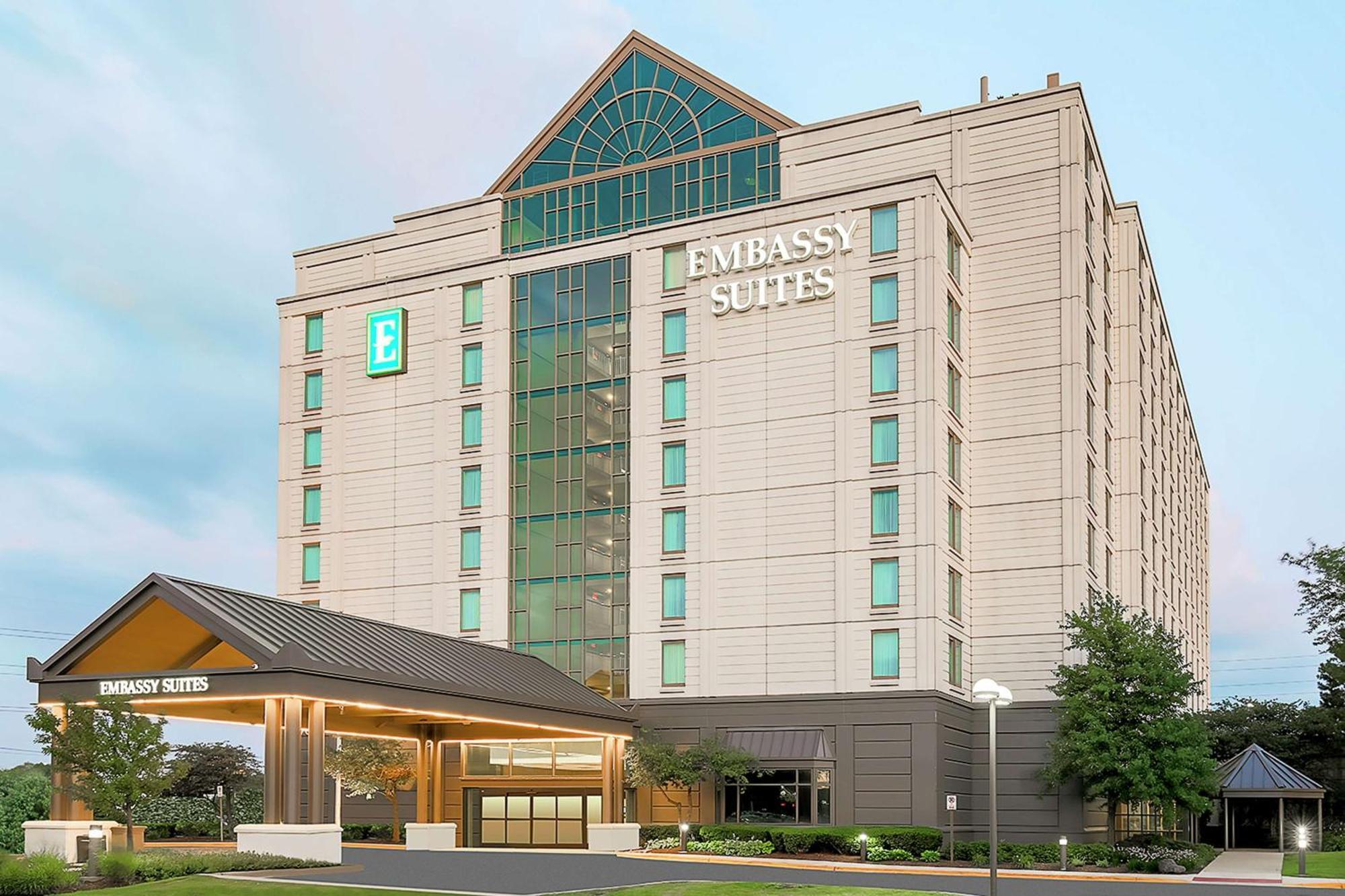 Embassy Suites By Hilton Chicago Lombard Bagian luar foto